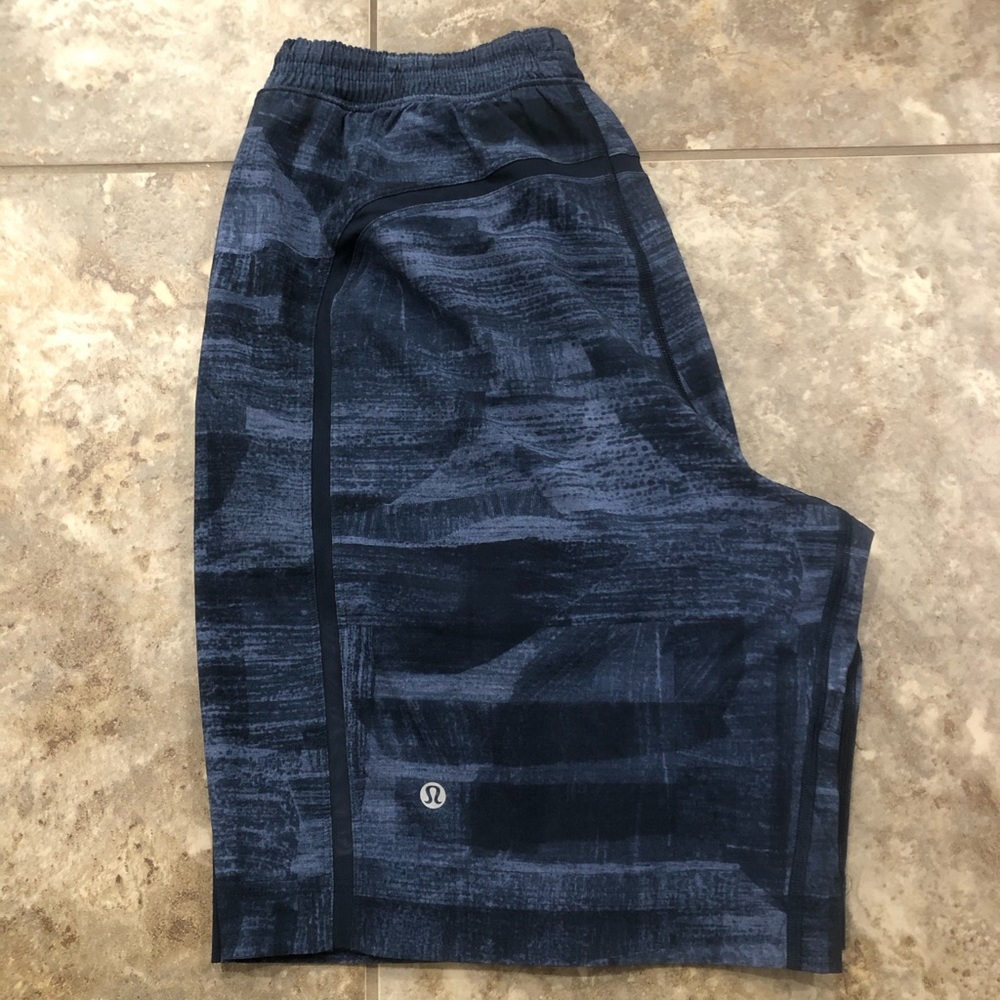 Lululemon Pace Breaker Short 9"